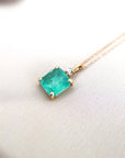 Collar Cuarzo Verde y un topacio en oro 18K