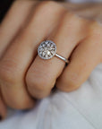 A pedido - Anillo Solitario Diamantes Cluster Diseño Flor