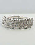 A pedido - Anillo Cintillo 7 Diamantes en Halo de Brillantes