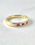 A pedido - Anillo Cintillo Rubís y Diamantes en Riel 0,03 ct