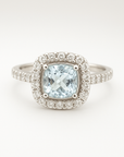 A pedido - Anillo Aguamarina Cushion en Grifa 7 x 7 mm Halo