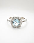A pedido - Anillo Aguamarina Cushion en Grifa 7 x 7 mm Halo