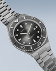 Reloj Bering Classic Arctic Sailing Hombre Gris