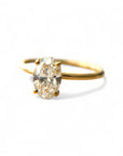 Anillo oro 18K solitario diamante laboratorio oval 1 ct