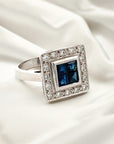 A pedido - Anillo Zafiro Princess en Bisel y Brillantes 0,01.5 ct Halo