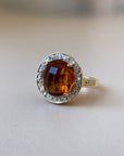 A pedido - Anillo Granate Redondo Grifa Halo