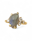 Anillo Labradorita con circones - Plata enchape oro 22K