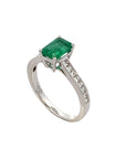 A pedido - Anillo Solitario Esmeralda con diamantes princess en oro 18K