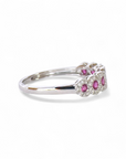 Anillo Cintillo Rubies en Halo de Brillantes