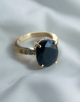 A pedido - Anillo Zafiro Oval en Grifa 10mm y brillantes