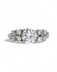 A pedido - Anillo Solitario Diamante Lab y brillantes platino