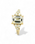 Anillo solitario diamante lab corte esmeralda 1,53 ct y brillantes oro 18k