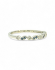 Anillo Cintillo Ojitos ruleteado Diamantes y Zafiros