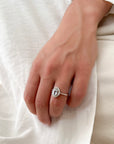 Anillo Solitario Aguamarina Oval Halo Diamantes Oro 18K