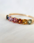 Anillo Zafiro de Colores y Oro Amarillo