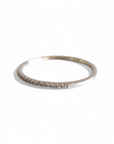 Anillo Cintillo Brillantes en grifa 0,10 ct