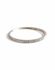 Anillo Cintillo Brillantes en grifa 0,10 ct