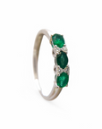 Anillo Cintillo Esmeraldas ovales y brillantes