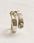 Anillo banda espiral Plata - Xime Carbacho