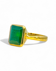 Anillo solitario esmeralda bisel