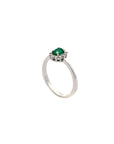 A pedido - Anillo Halo Esmeralda Star en oro blanco 18K