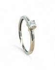 Anillo solitario diamante princess