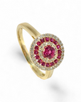 A pedido - Anillo Solitario Rubí Halo triple de brillantes y rubís en oro amarillo 18K