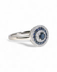 A pedido - Anillo Solitario Zafiro Halo triple de brillantes y zafiros en oro blanco 18K