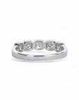 Anillo Quintillo Diamantes con halo en oro blanco 18K