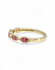 Anillo Cintillo Rubís en grifa y borde ruleteado