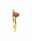 Anillo solitario rubí gota 0,43 ct