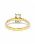 Anillo Solitario Aguamarina oval y brillantes oro amarillo 18K