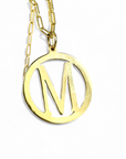 Collar de eslabones mini con medalla grande letra"M"
