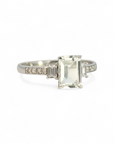 Anillo Topacio Blanco y Diamantes