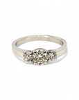 Anillo Tricillo Diamantes naturales y argolla lisa de platino