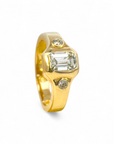 Anillo AMAR Mónica Diamante Central corte esmeralda Oro 14K