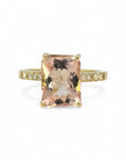 Anillo Solitario Morganita 3,45 cts y diamantes