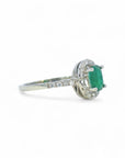 Anillo Solitario Esmeralda Oval Halo de brillantes