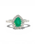 Anillo Solitario Esmeralda Gota Halo de Brillantes