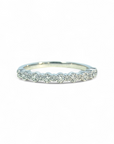 Anillo Cintillo Diamantes Laboratorio en bisel ruleteado Big & Small
