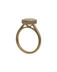 Anillo solitario Sophia Schneider Joyas de oro amarillo 18K con diamante de laboratorio corte esmeralda y halo