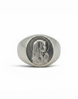 Anillo sello de plata 925 Sophia Schneider Joyas con relieve de la Virgen María orando, ideal para regalo religioso.