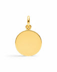 Medalla redonda de plata enchapada en oro de Sophia Schneider Joyas, 14 mm, personalizable con grabado.