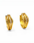 Sophia Schneider Joyas 18K gold hoop earrings, 15mm, with organic volume and soft lines.
