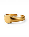 Sophia Schneider Joyas small oval signet ring in gold-plated silver, adjustable.
