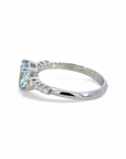 Anillo Solitario Aguamarina en grifa y brillantes