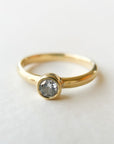 A pedido - Anillo Diamante Brillante en Bisel 0,25 ct