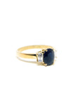 A pedido - Anillo Zafiro Oval y Diamante Baguette en Grifa