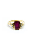 A pedido - Anillo Rubí Rectangular en Grifa y Diamantes