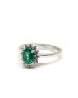 A pedido - Anillo Esmeralda Oval en Grifa 0,50 ct Halo Star